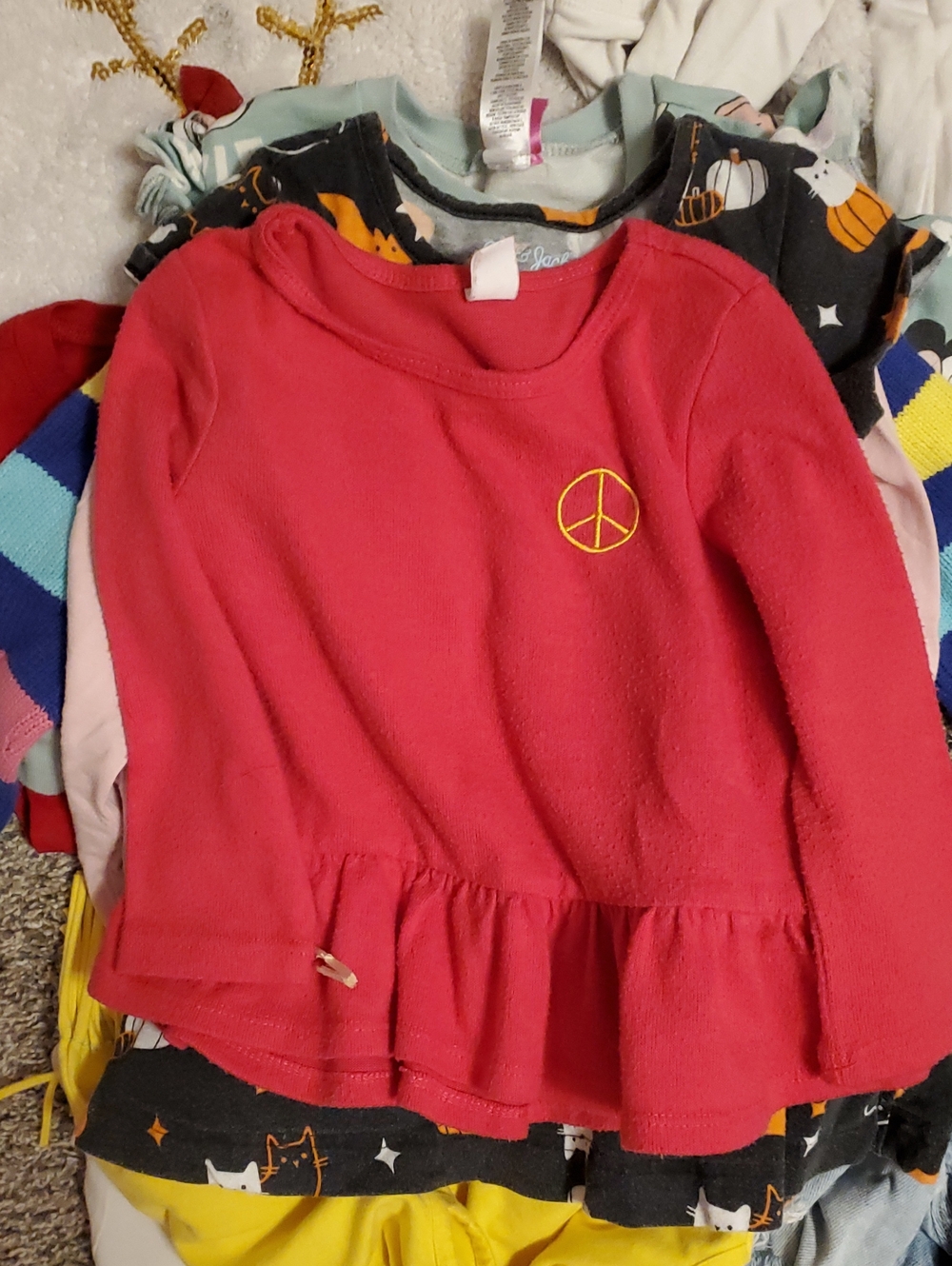 Mixed Girls' Clothing Lot - Multicolor Tops & Shorts - Picture 13 of 16